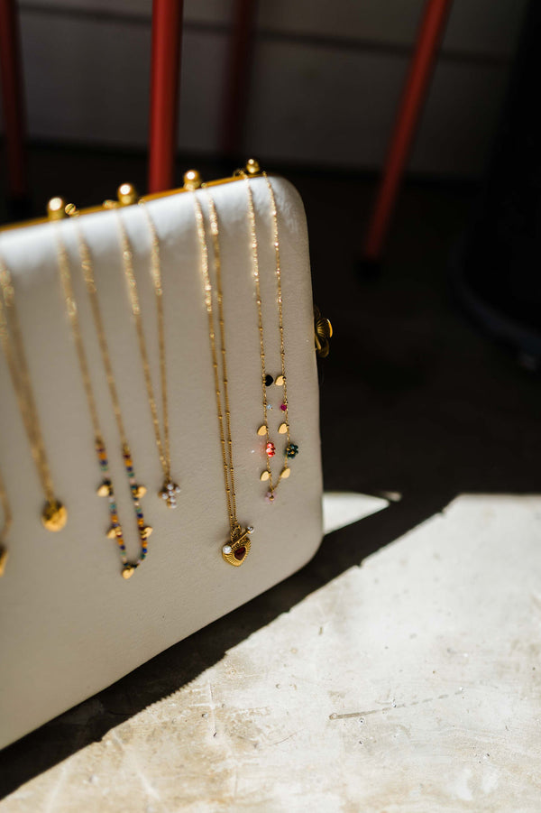 flower and hearts necklace | 18k gold necklace