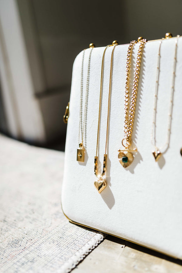 classic heart necklace | 18k gold necklace