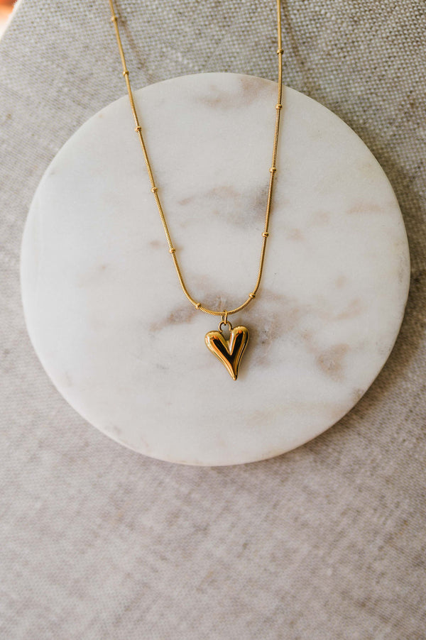 heart necklace | 18k gold necklace