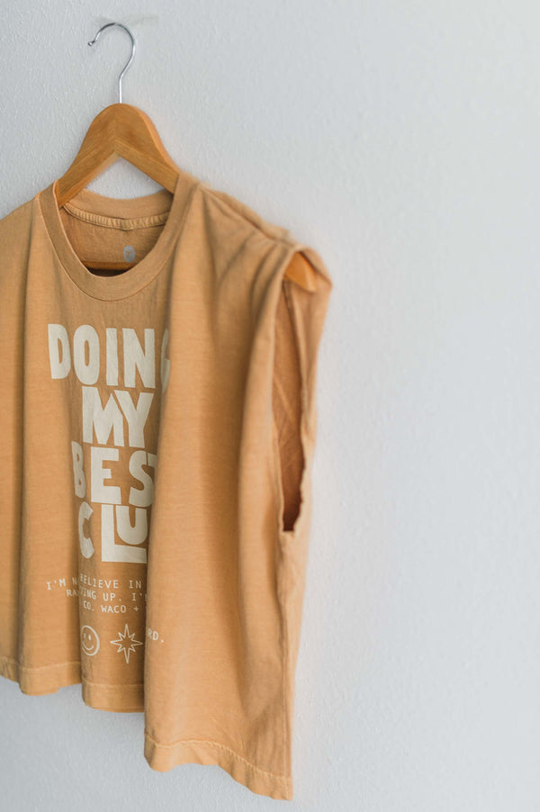 doing my best club | faded mustard boxy muscle tee