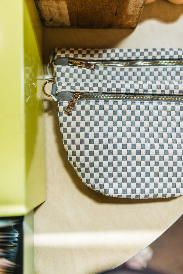 westlyn woven bum bag | checkered grey