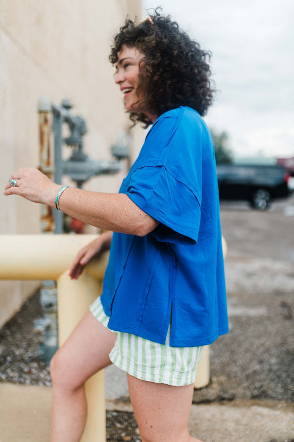 reverse seam pocketed oversized t-shirt | blue