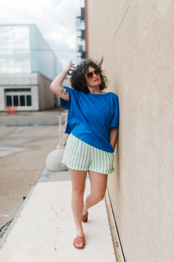 reverse seam pocketed oversized t-shirt | blue