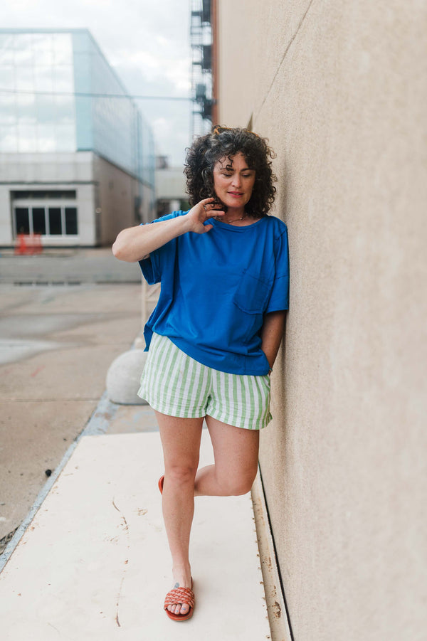 reverse seam pocketed oversized t-shirt | blue
