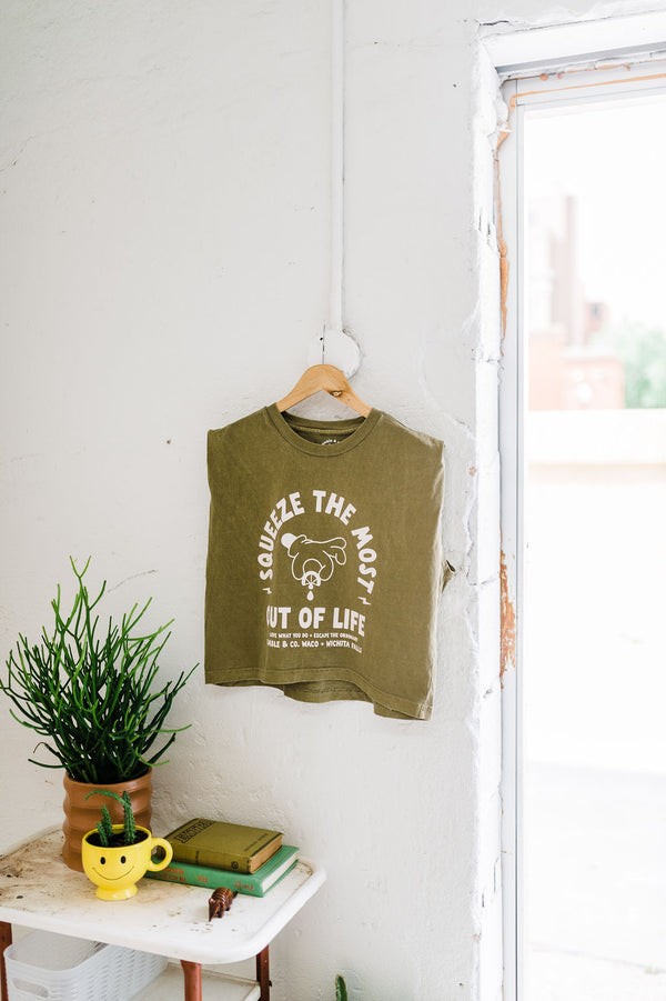squeeze the most out of life | faded army boxy muscle tee