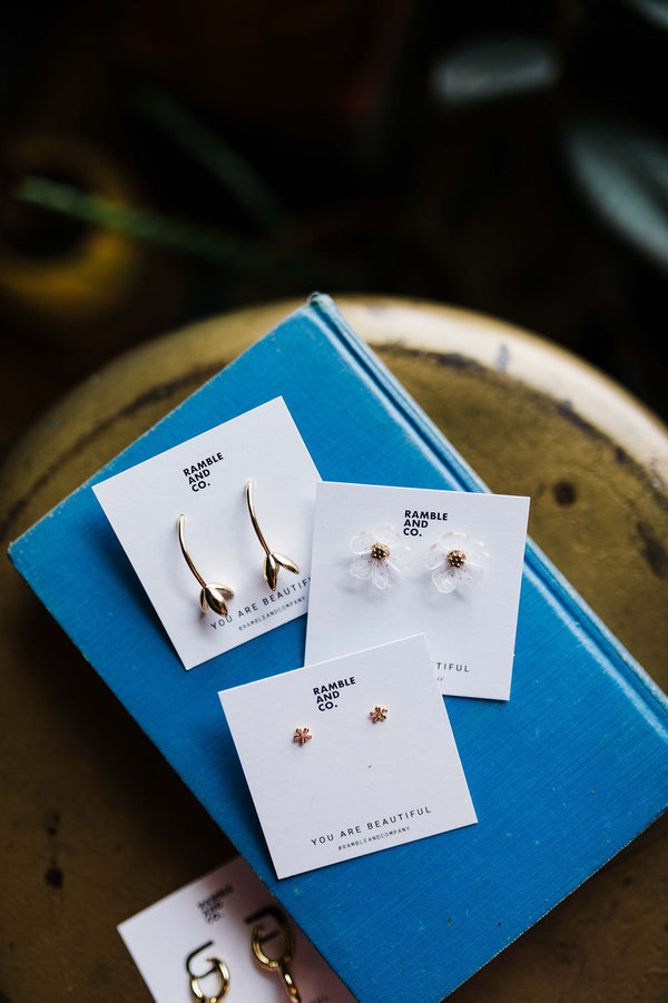 clear acrylic flower stud earrings | 24k gold filled earrings