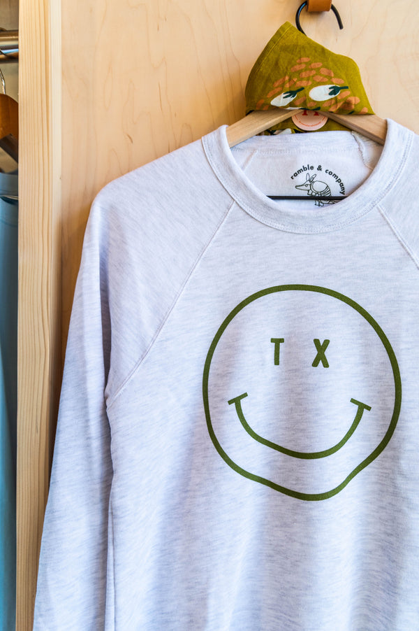 tx smiley | grey raglan crewneck