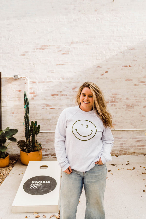 tx smiley | grey raglan crewneck