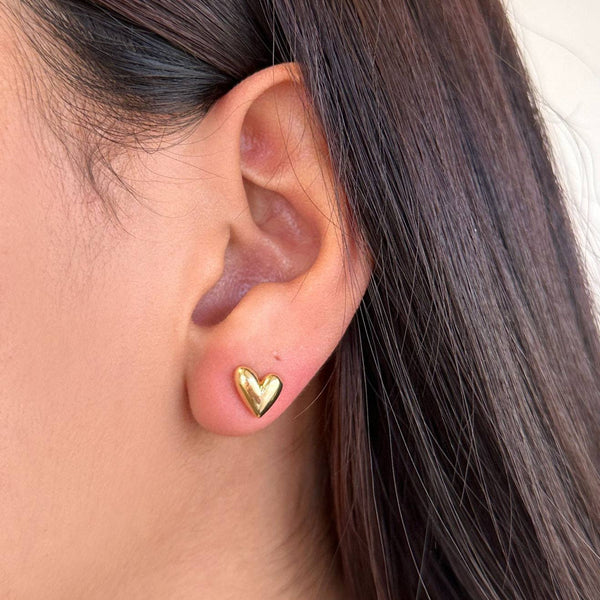 dainty uneven hearts | 18k gold filled studs