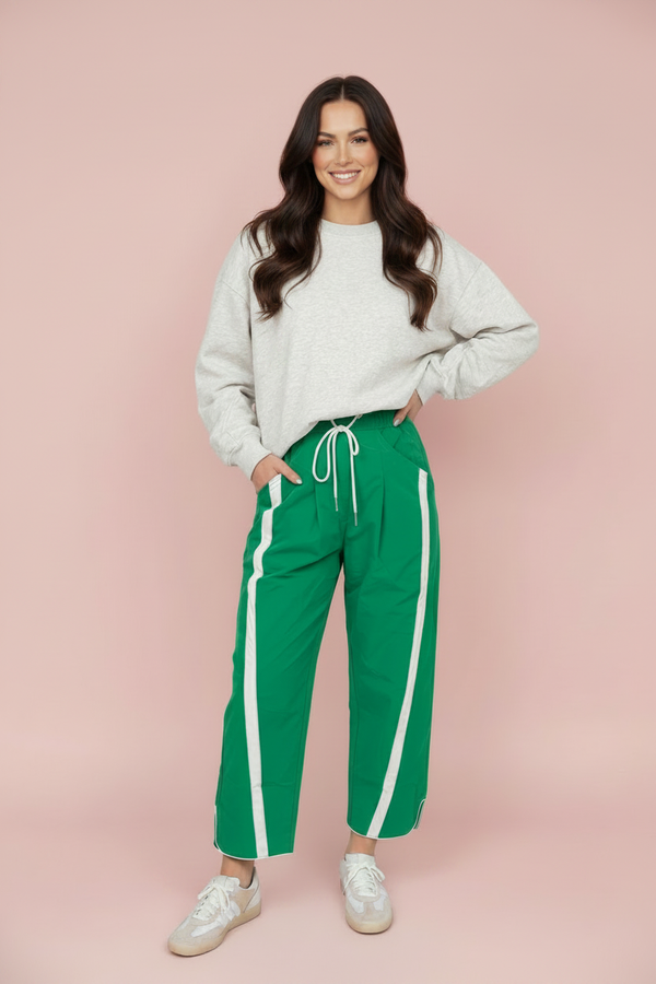 stripe smocked waist cropped pants | green