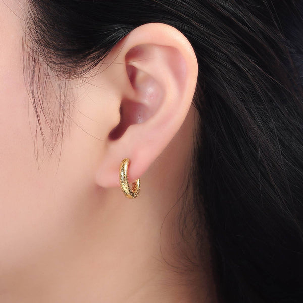 dotted textured huggie | 24k gold filled