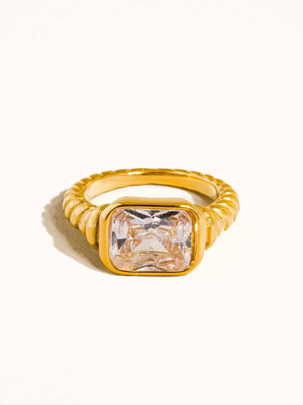 laverne cocktail ring | 18k gold cz