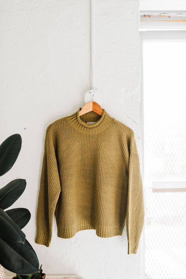 chunky knit mockneck sweater | moss