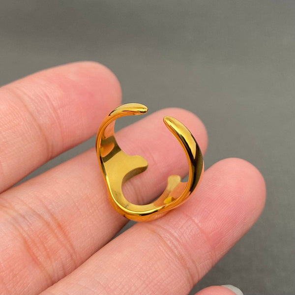 horseshoe ring | size 7