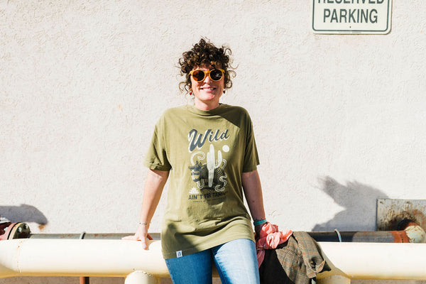 wild ain't for tamin' | faded olive relaxed tee