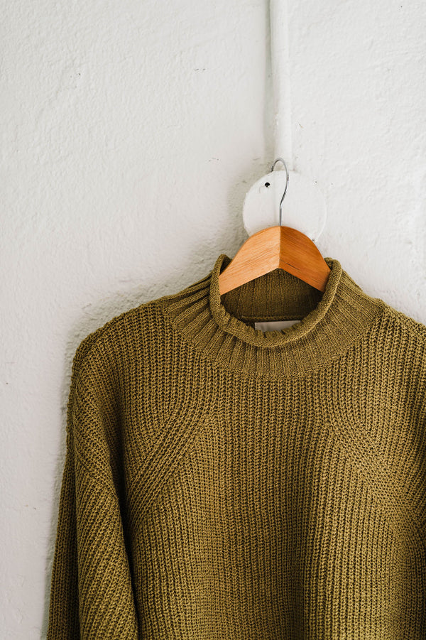 chunky knit mockneck sweater | moss