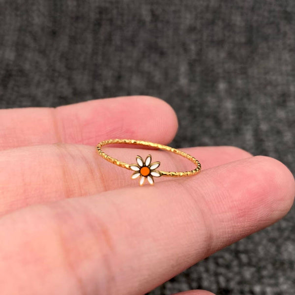 mini daisy | ring