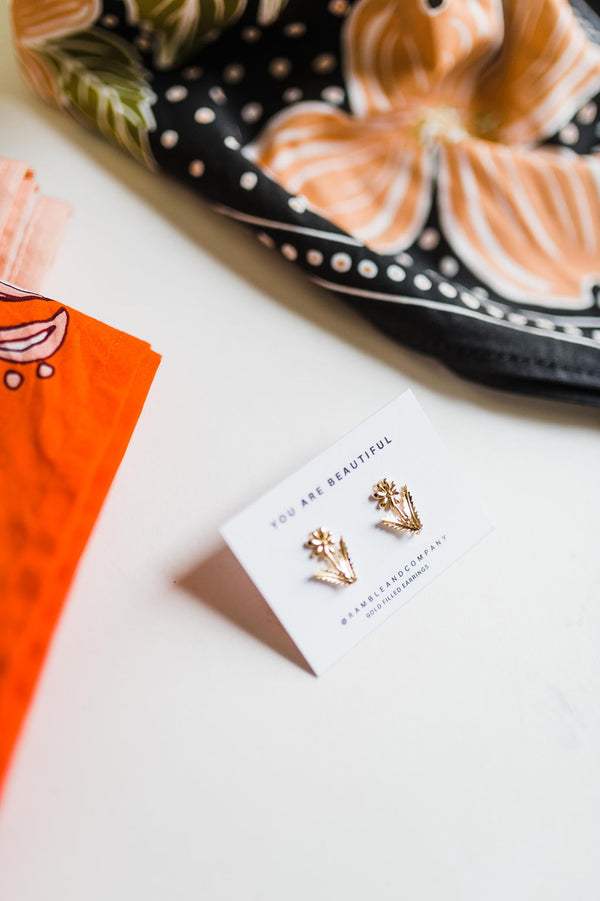dandelions | gold filled stud earrings