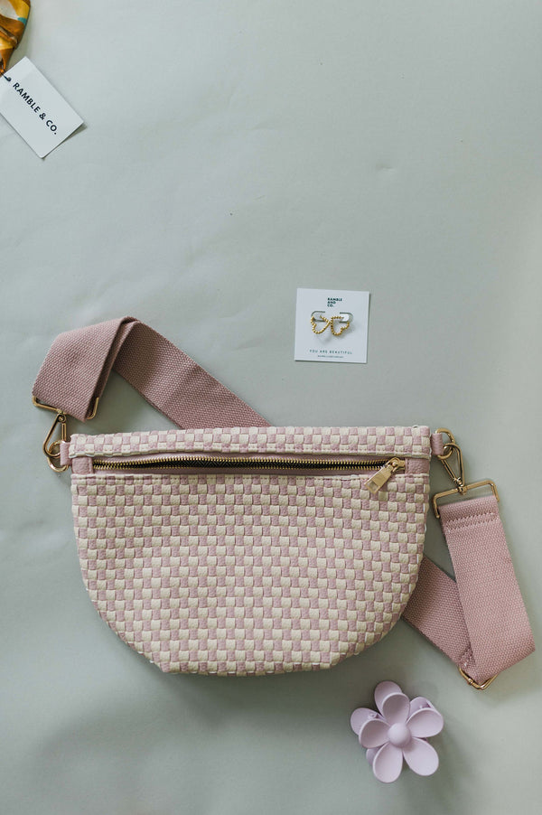 westlyn woven bum bag | checkered blush