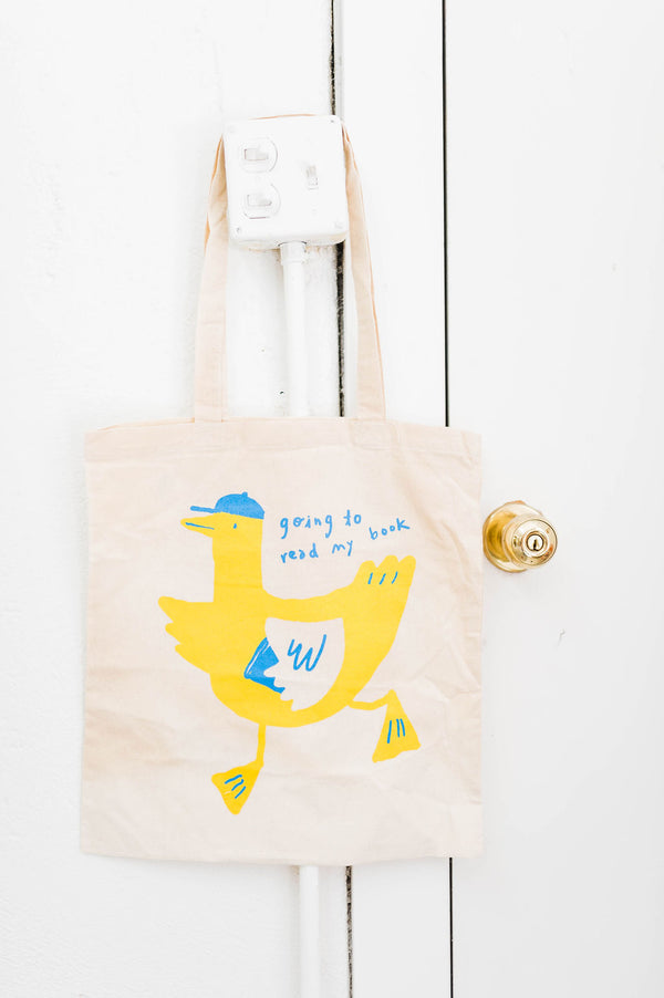 reading duck | tote bag