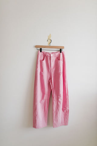 barrel denim pants | pink acid washed