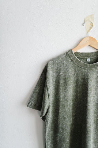 vintage wash oversized tee | army green