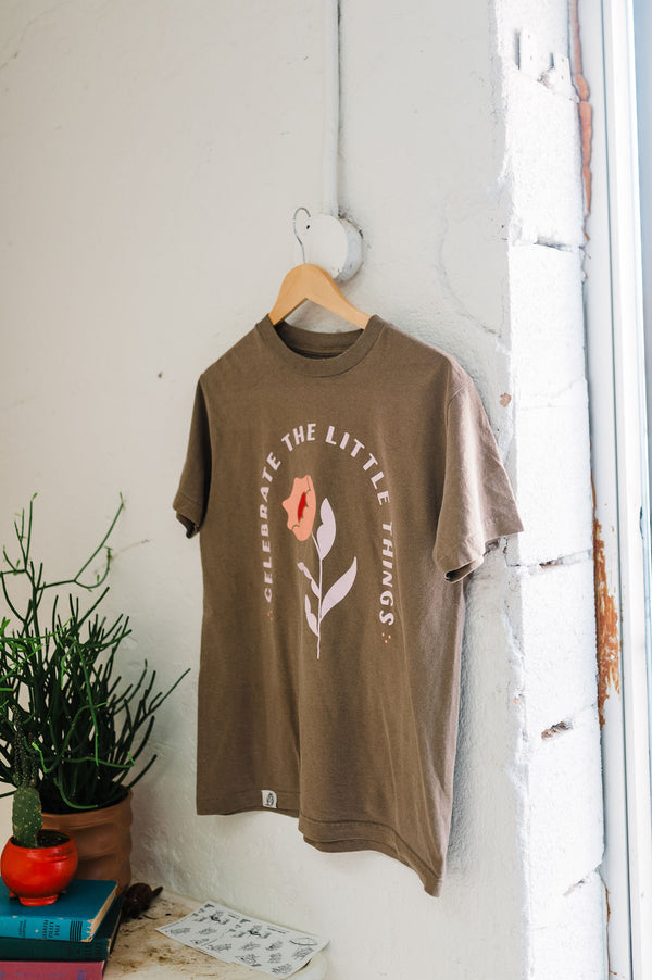 celebrate the little things | faded brown relaxed tee