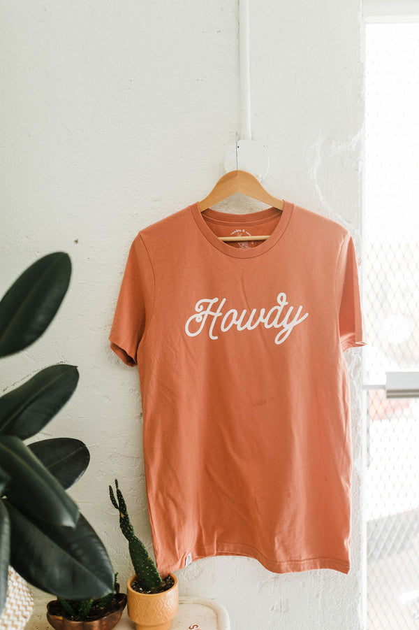 howdy | terracotta tee