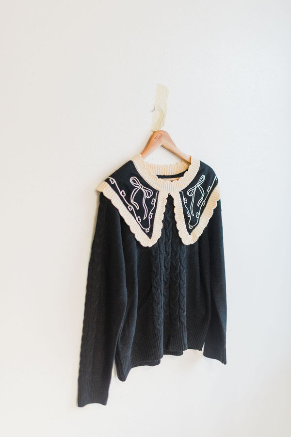 bow embroidered cable knit sweater | black