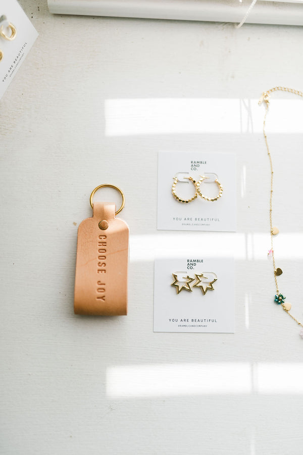 cube bead latch hoop 24k | earring