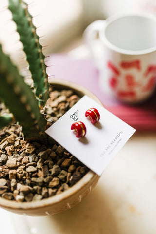 arlo hoop earring | red