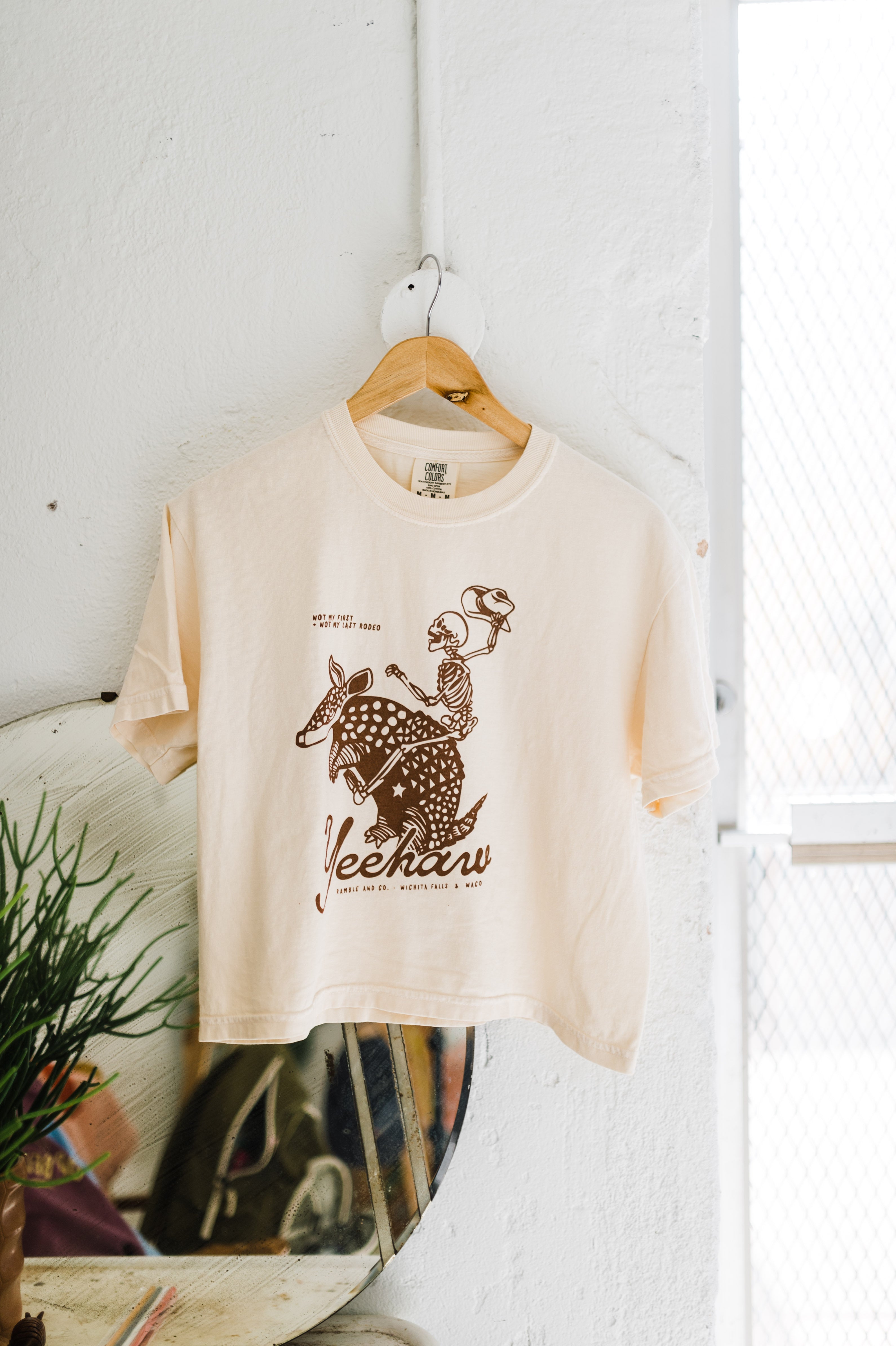 yeehaw skeleton + armadillo | cream comfort colors boxy cropped