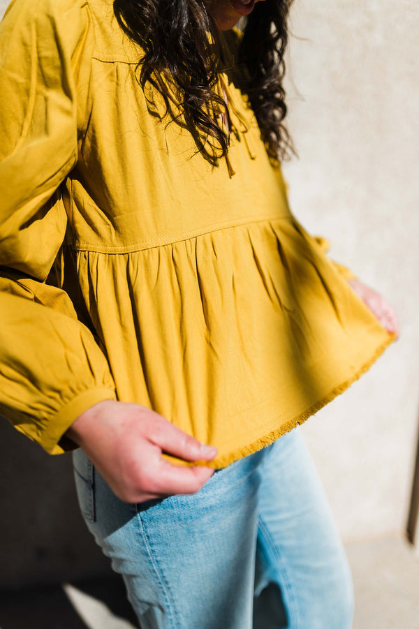 tie-front tiered top | mustard