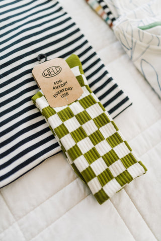 checkerboard crew socks | cactus + cream