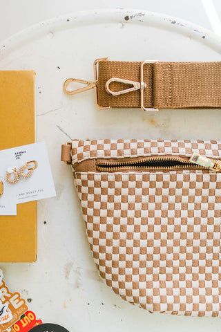 westlyn woven bum bag | checkered tan