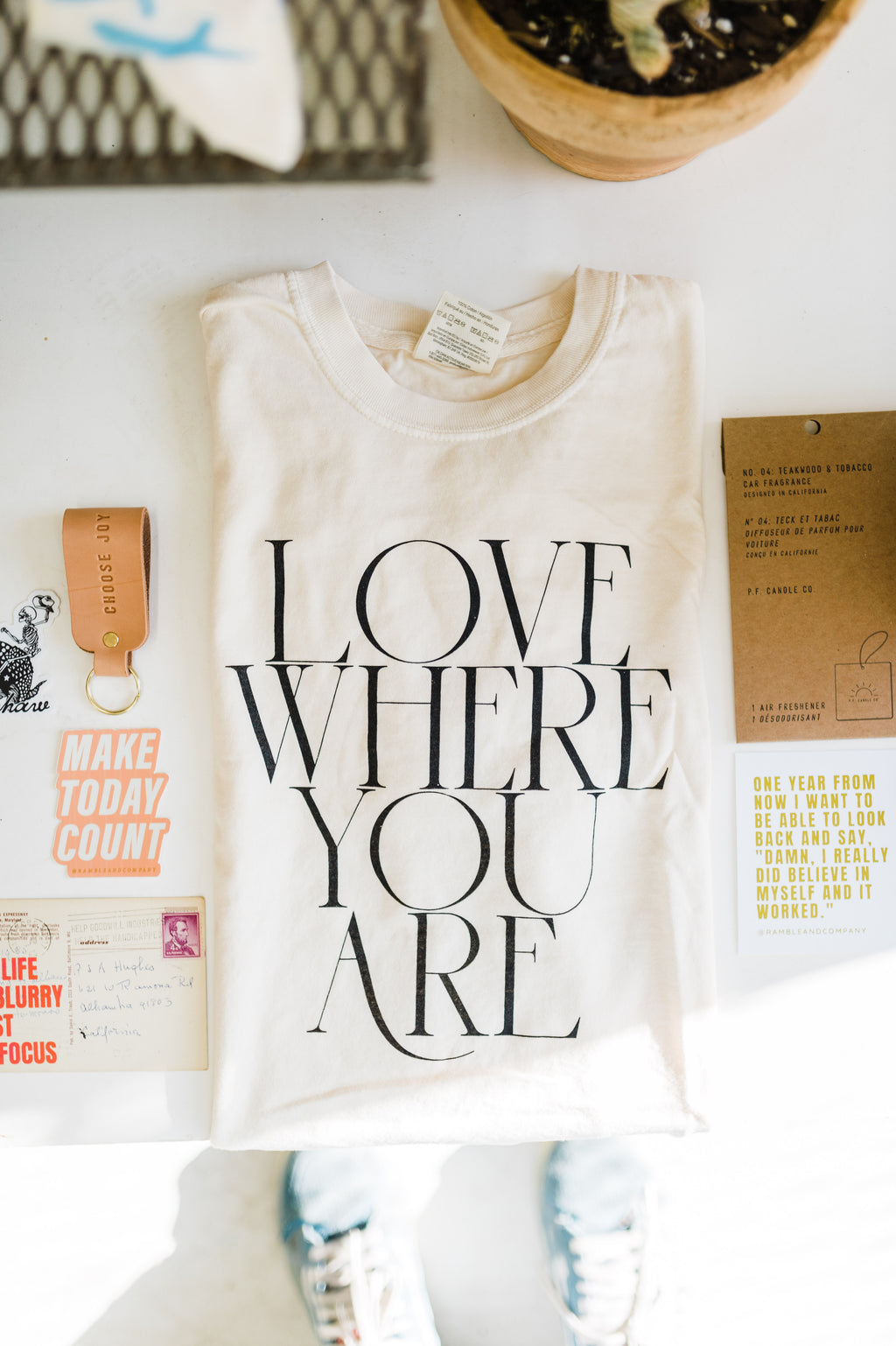 love where you are | cream boxy cropped tee