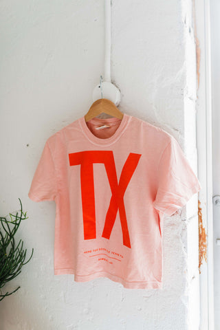 tx | peachy boxy cropped tee