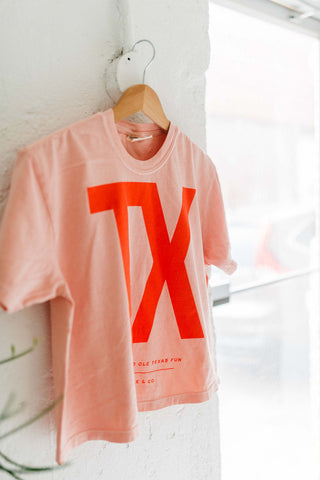 tx | peachy boxy cropped tee