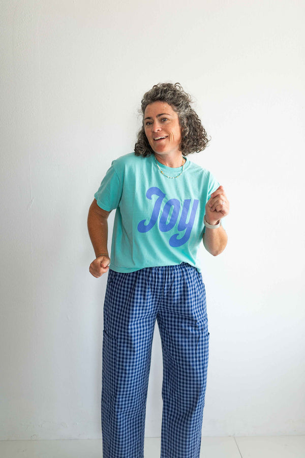 joy | chalky mint comfort colors boxy cropped tee