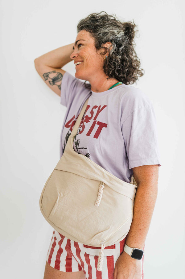 crossbody dumpling bag | cream