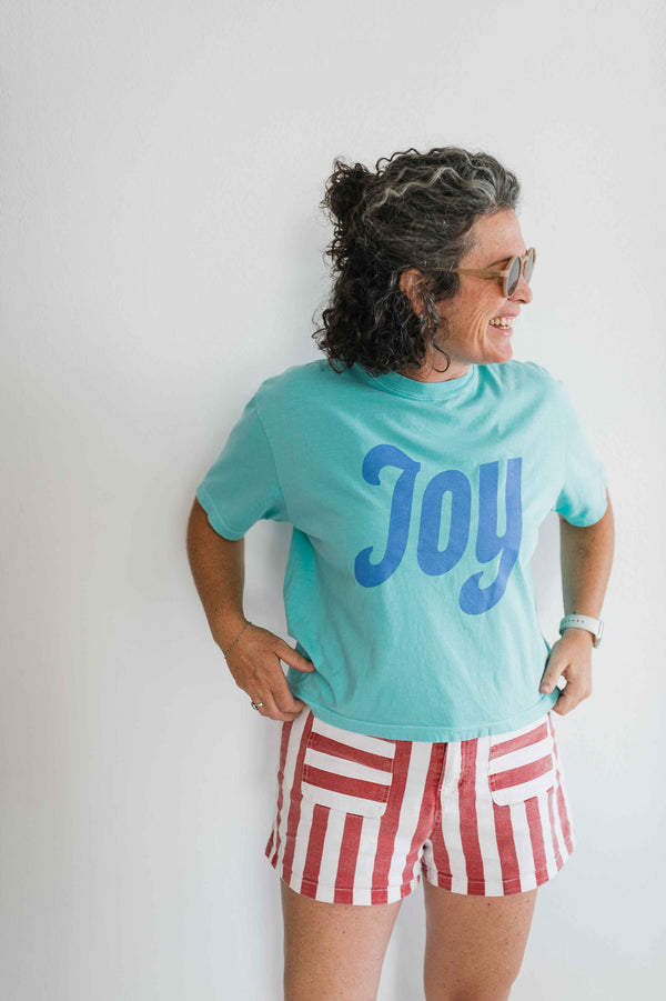 joy | chalky mint comfort colors boxy cropped tee