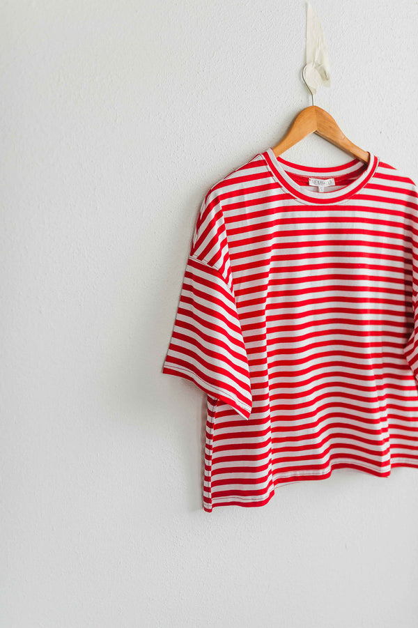 oversized boyfriend tee| red stripe