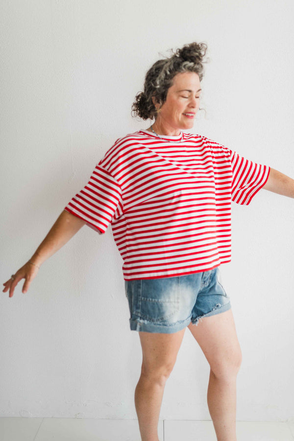 oversized boyfriend tee| red stripe