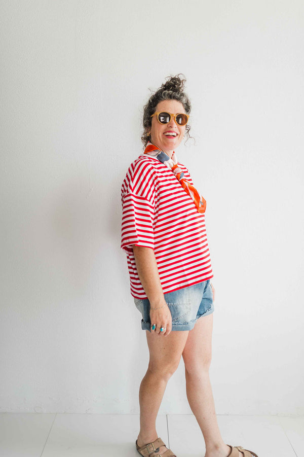 oversized boyfriend tee| red stripe