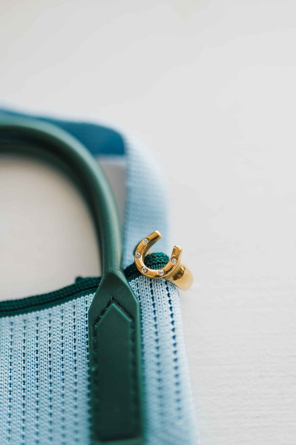 horseshoe ring | size 7