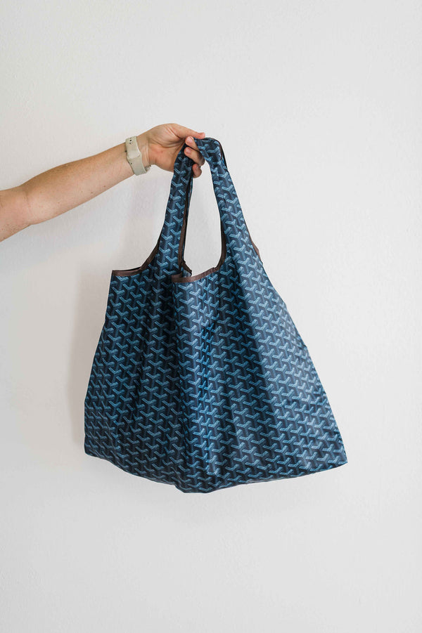 large capacity everyday tote bag | blue