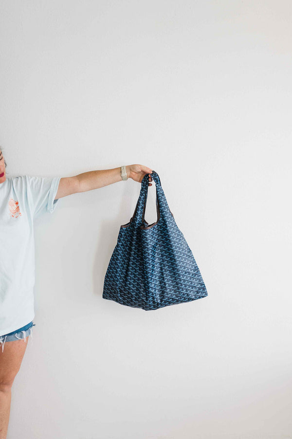 large capacity everyday tote bag | blue