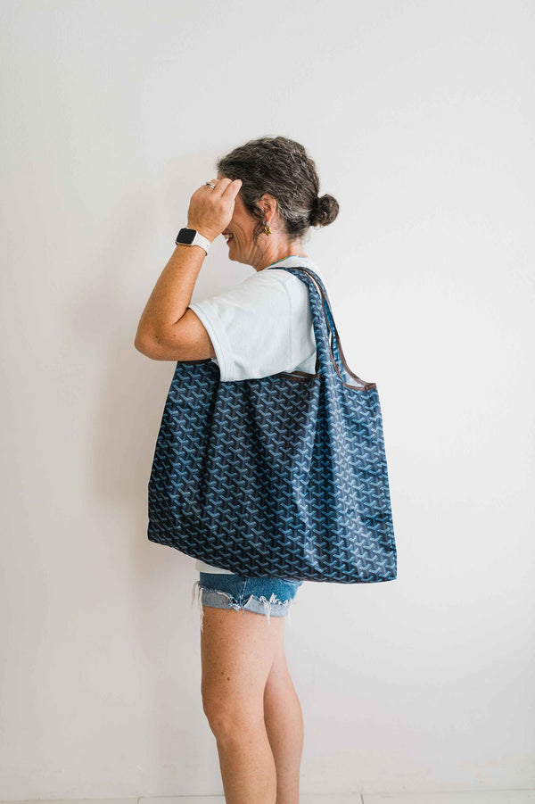large capacity everyday tote bag | blue