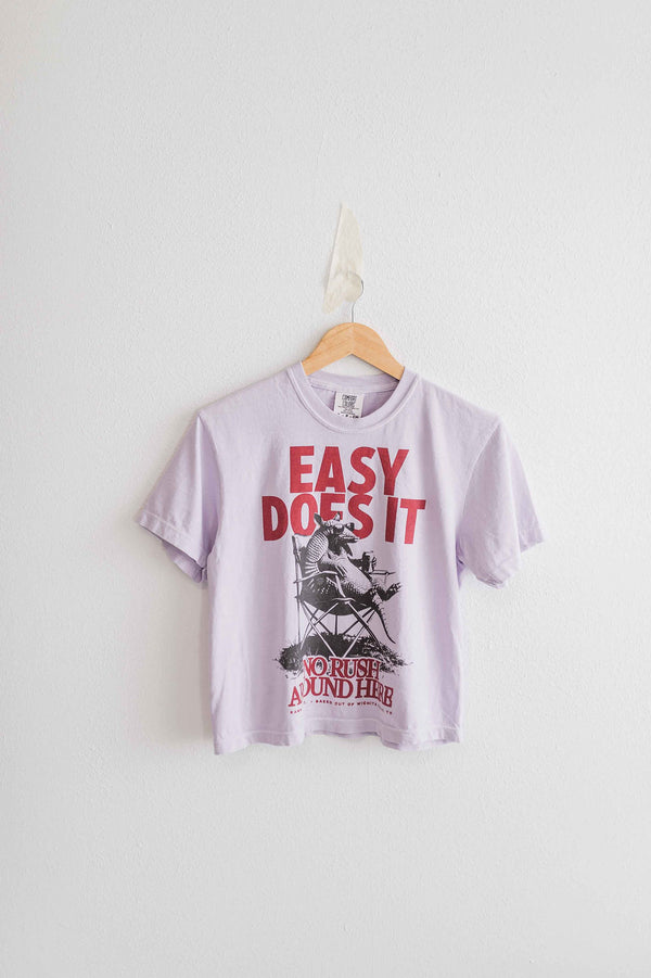 easy does it armadillo | orchid boxy cropped tee