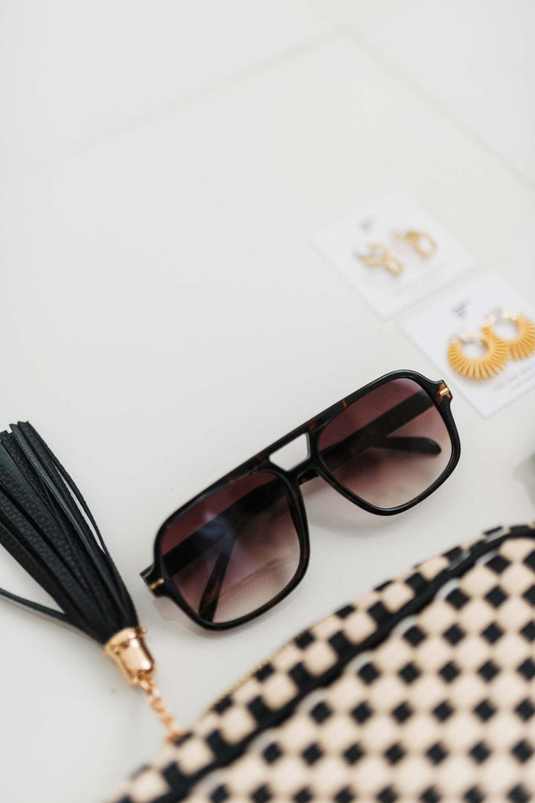 oversized aviator sunglasses | brown tortoise